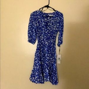 Date night? or cute walks in the city.